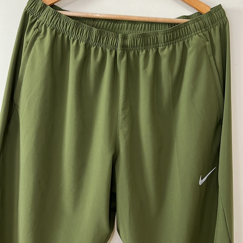 Nike Dri-Fit pants - Picture 2 of 11